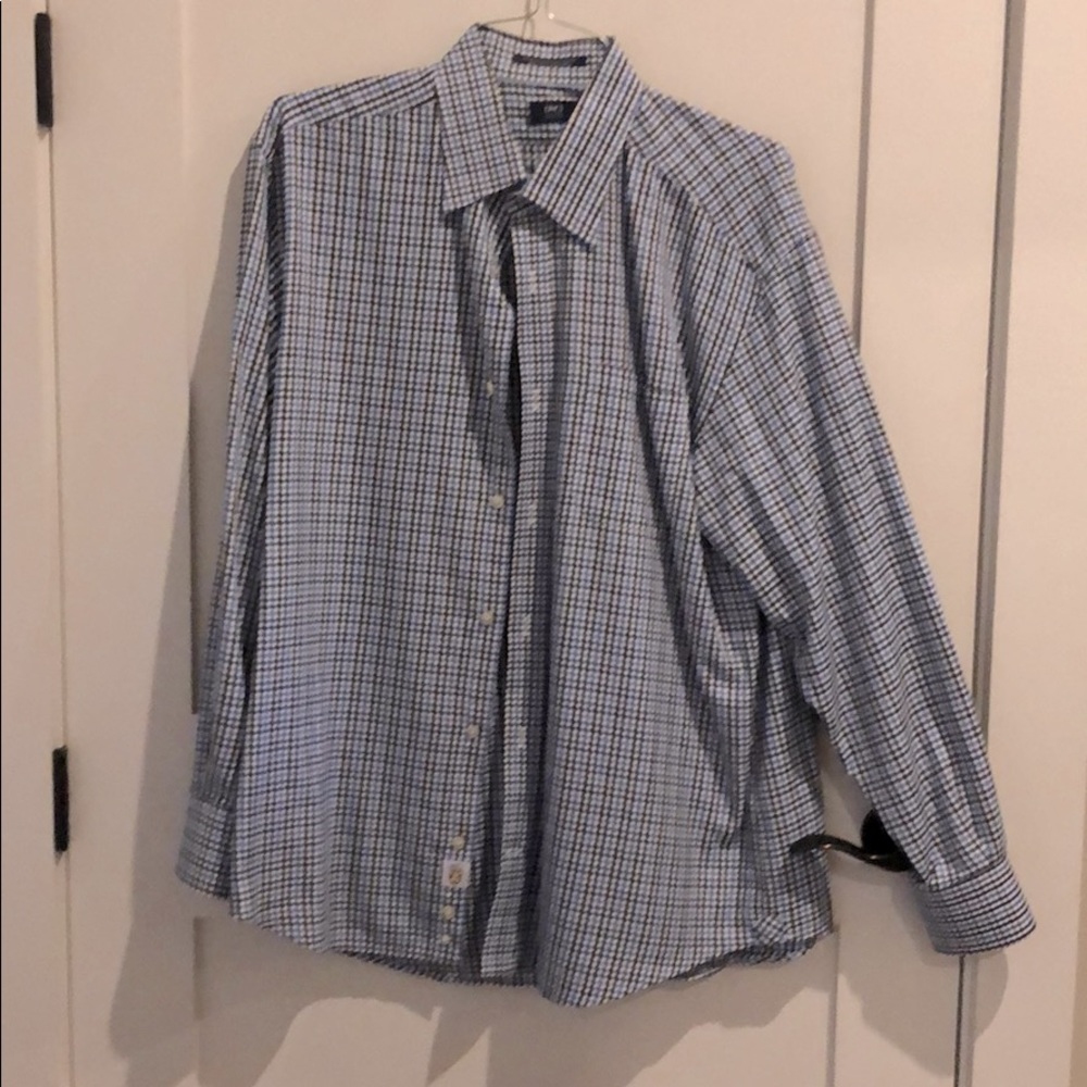 Men’s dress shirt